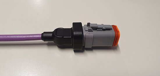 Bild 1 - Cable assembly with connector made by TE-Deutsch DT06-6S