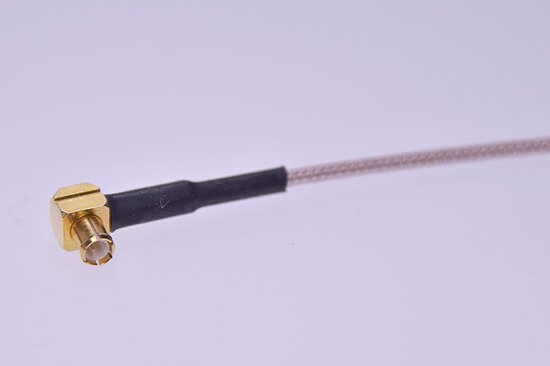 Bild 1 - Custom tailored Antennacable MCX to X