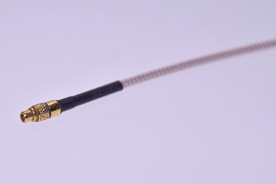 Bild 1 - MMCX mini Antenna Cable Assembly custom tailored