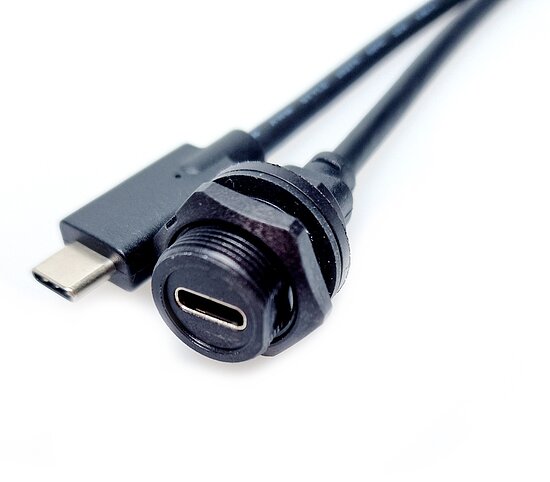 Bild 1 - Typ-C Kabel fr Gehusewandmontage IP67 Typ-C IP67 Panel female Schraubverriegelung nach Typ-C-m USB3.2 5Gbit 60W 500mm